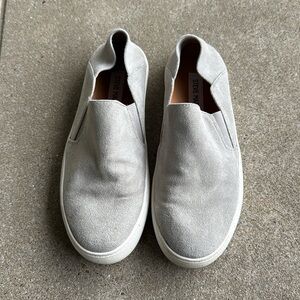Steve Madden slip ons